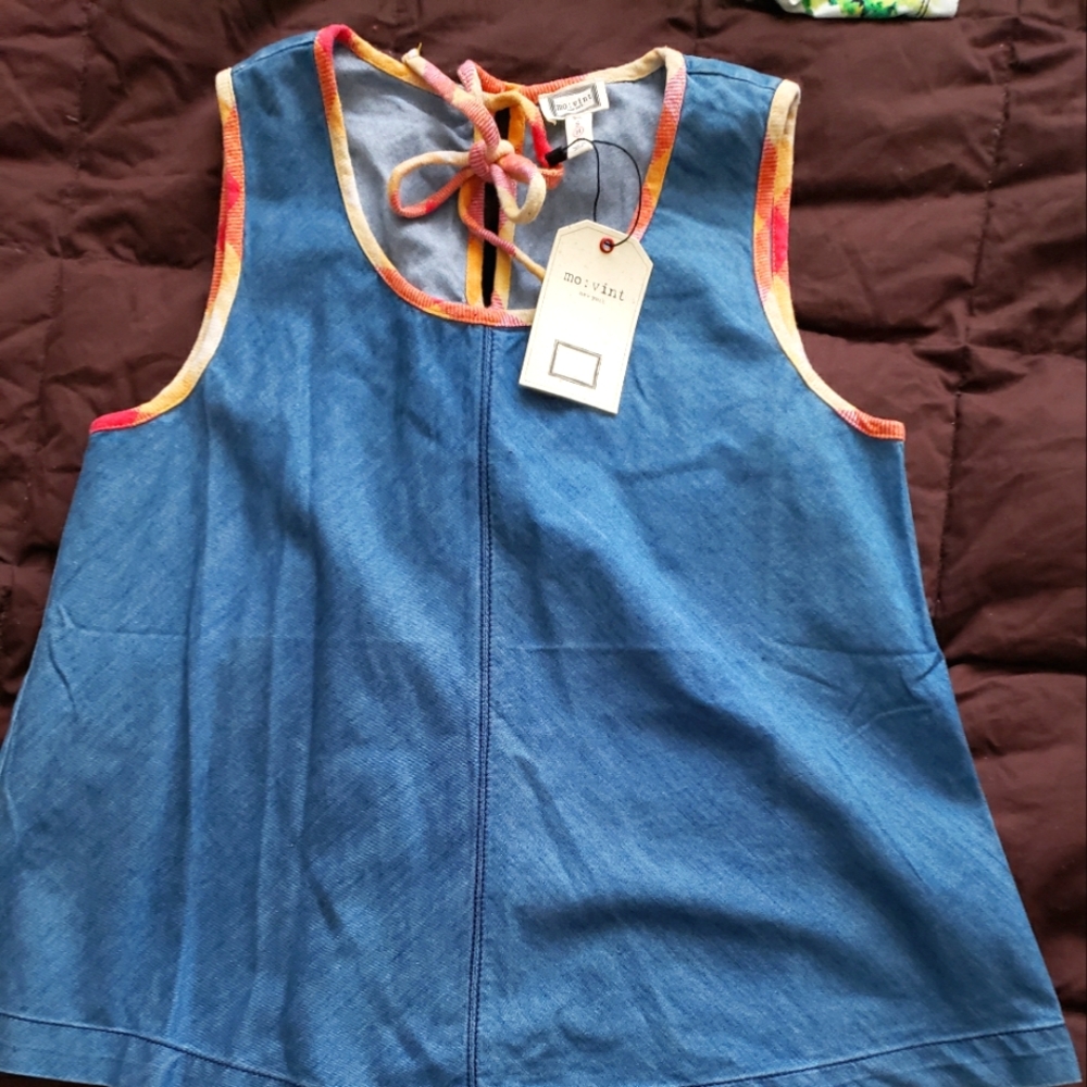 Mo:vint M Sleeveless Top